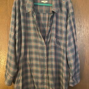 Treasure & Bond Blue Red Oversized 3/4 Sleeve Shirt